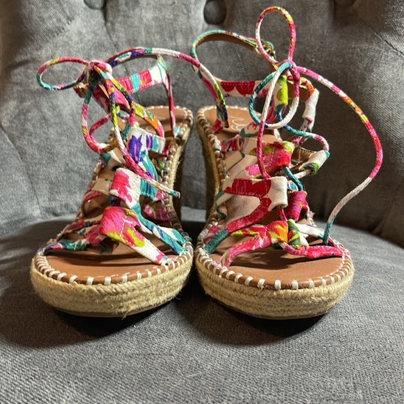 Sugar floral wedges - Picture 2 of 4